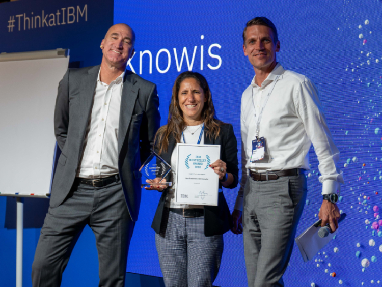 knowis receives IBM Bestseller Award